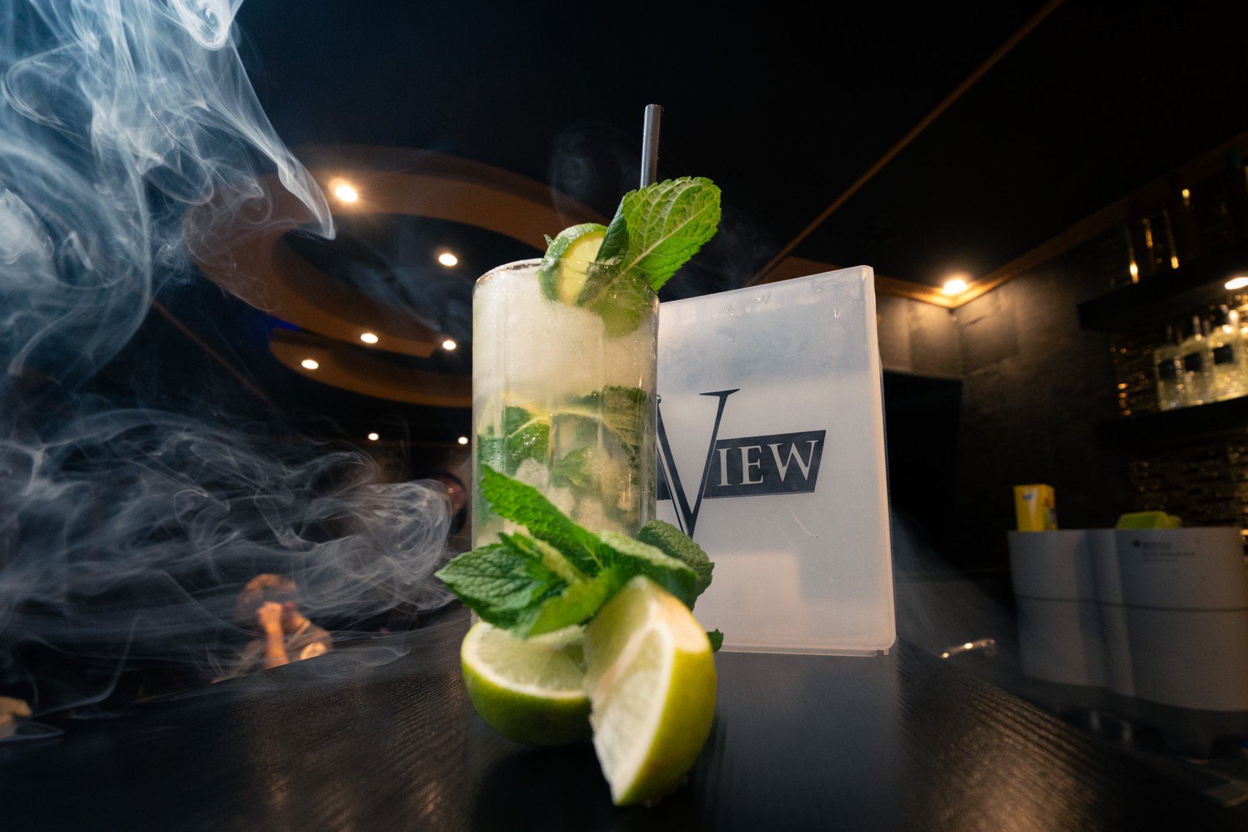 Mojito an der Bar von THE VIEW in Kiel
